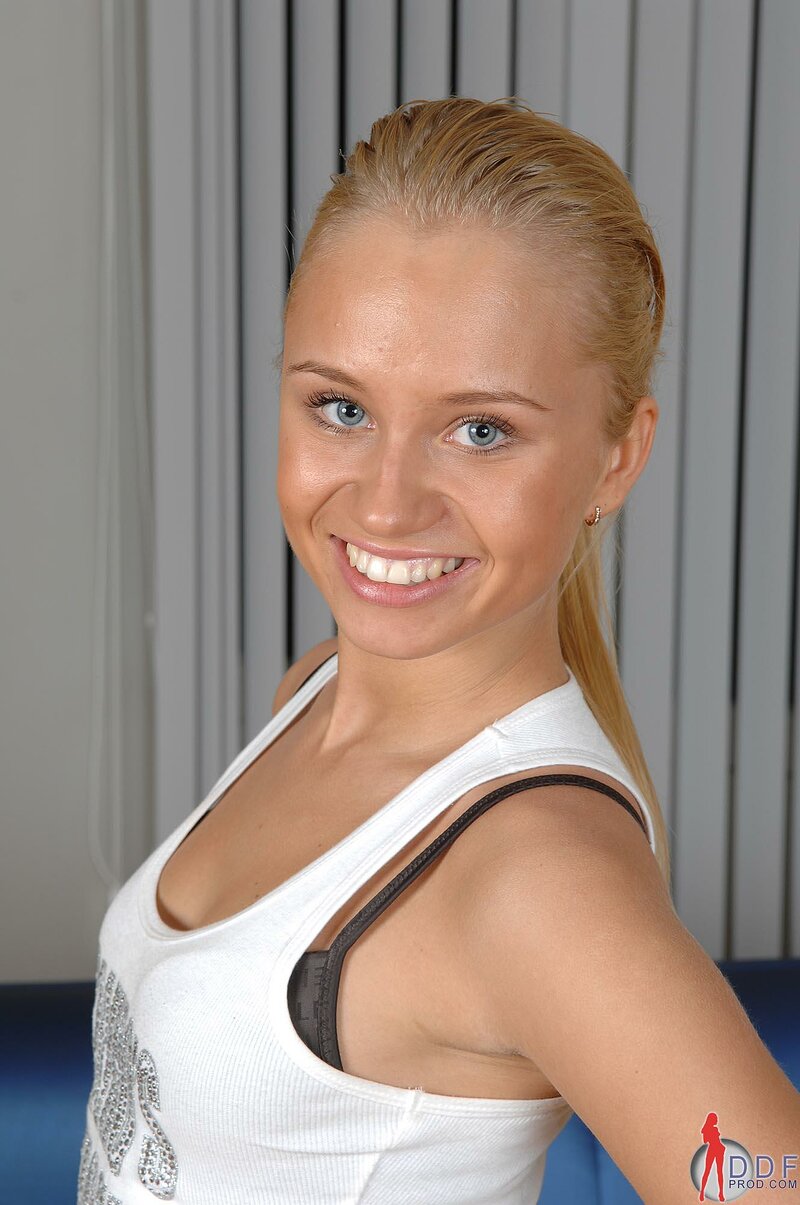 Алина, 38 лет, 2 размер груди